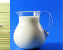 Chăm sóc da sử dụng bột trà xanh hiệu quả tại nhà